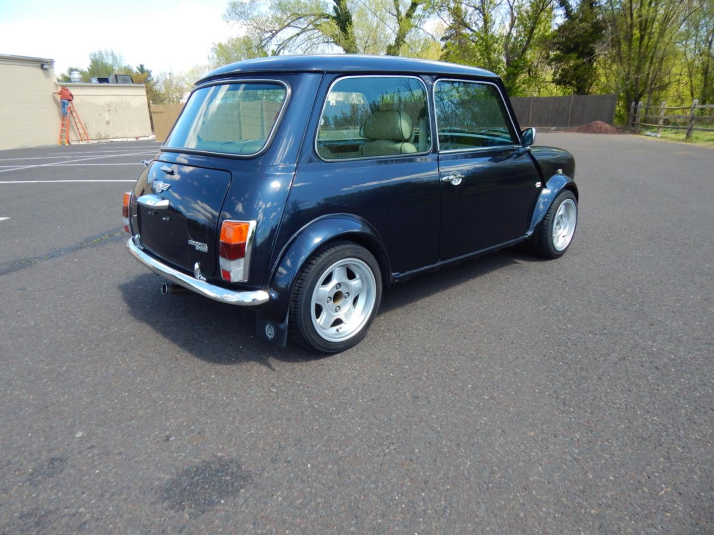 1984 Blue /Beige Leather Austin Mini Sport (A/A25751477) with an 1275cc 4 cylinder engine, Manual transmission, located at 6528 Lower York Road, New Hope, PA, 18938, (215) 862-9555, 40.358707, -74.977882 - Photo#6